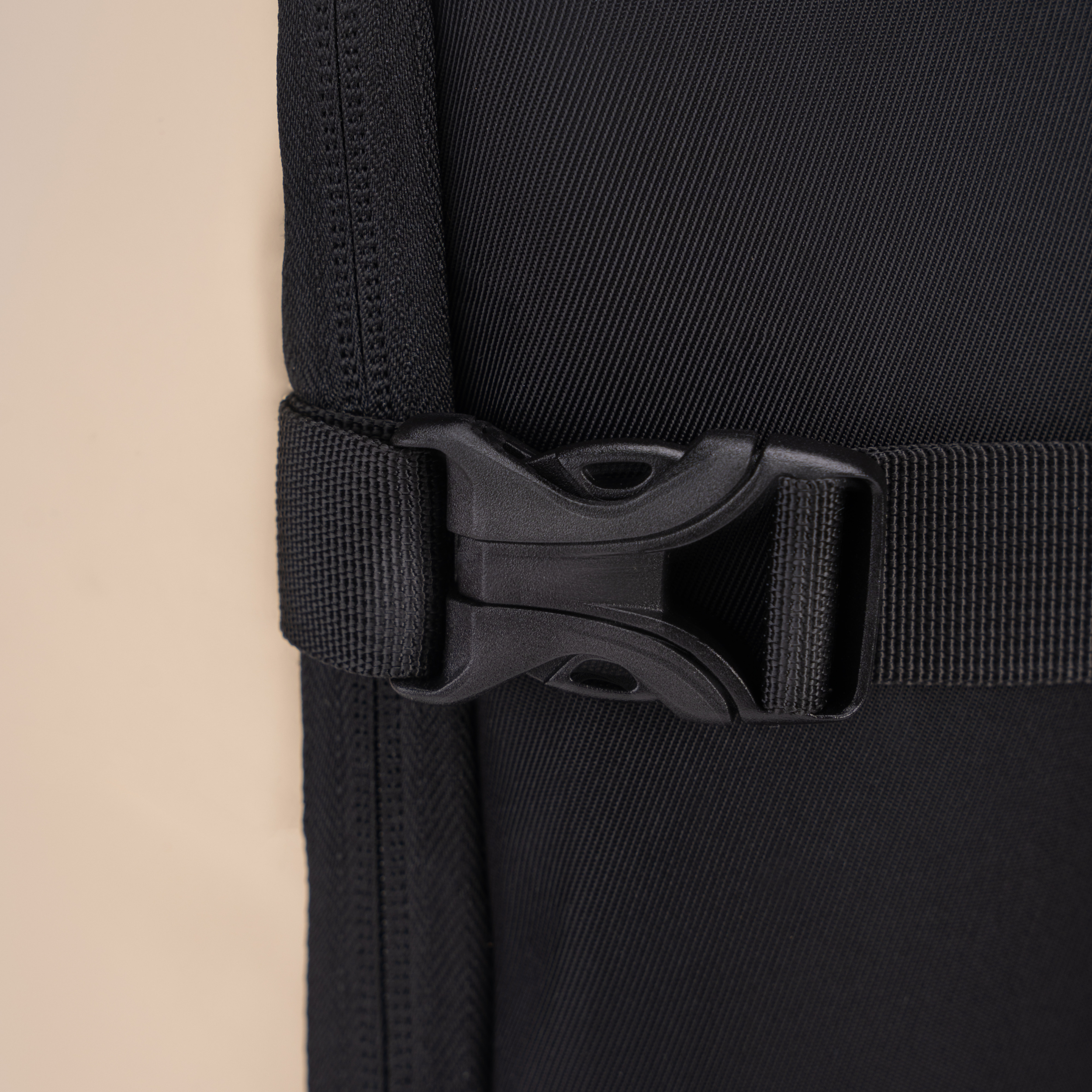 Sac à dos 40x30x20 CELIMS - Bagage à Main - Imperméable - Noir