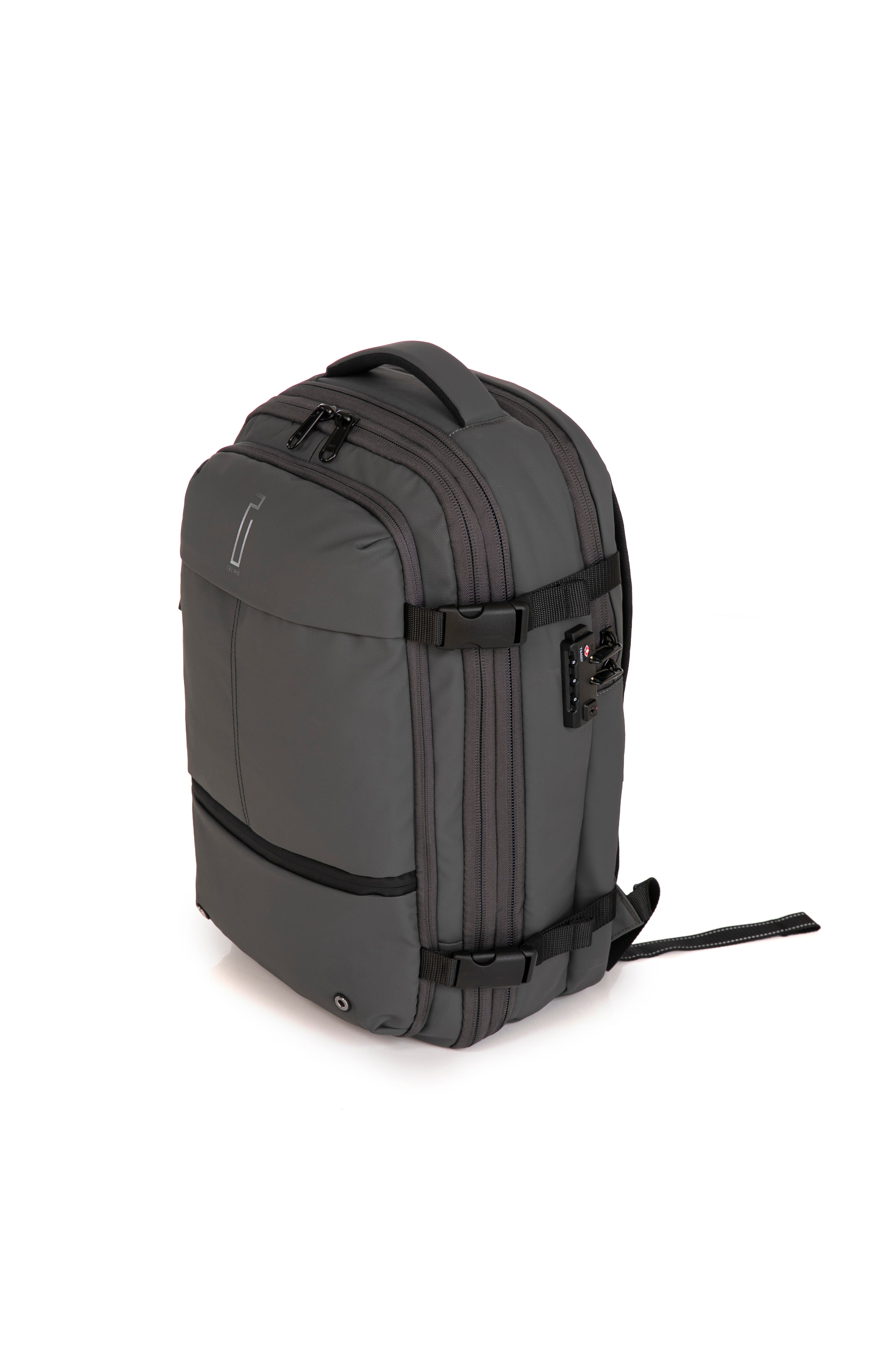 Vacuum compressible backpack – With or without pump