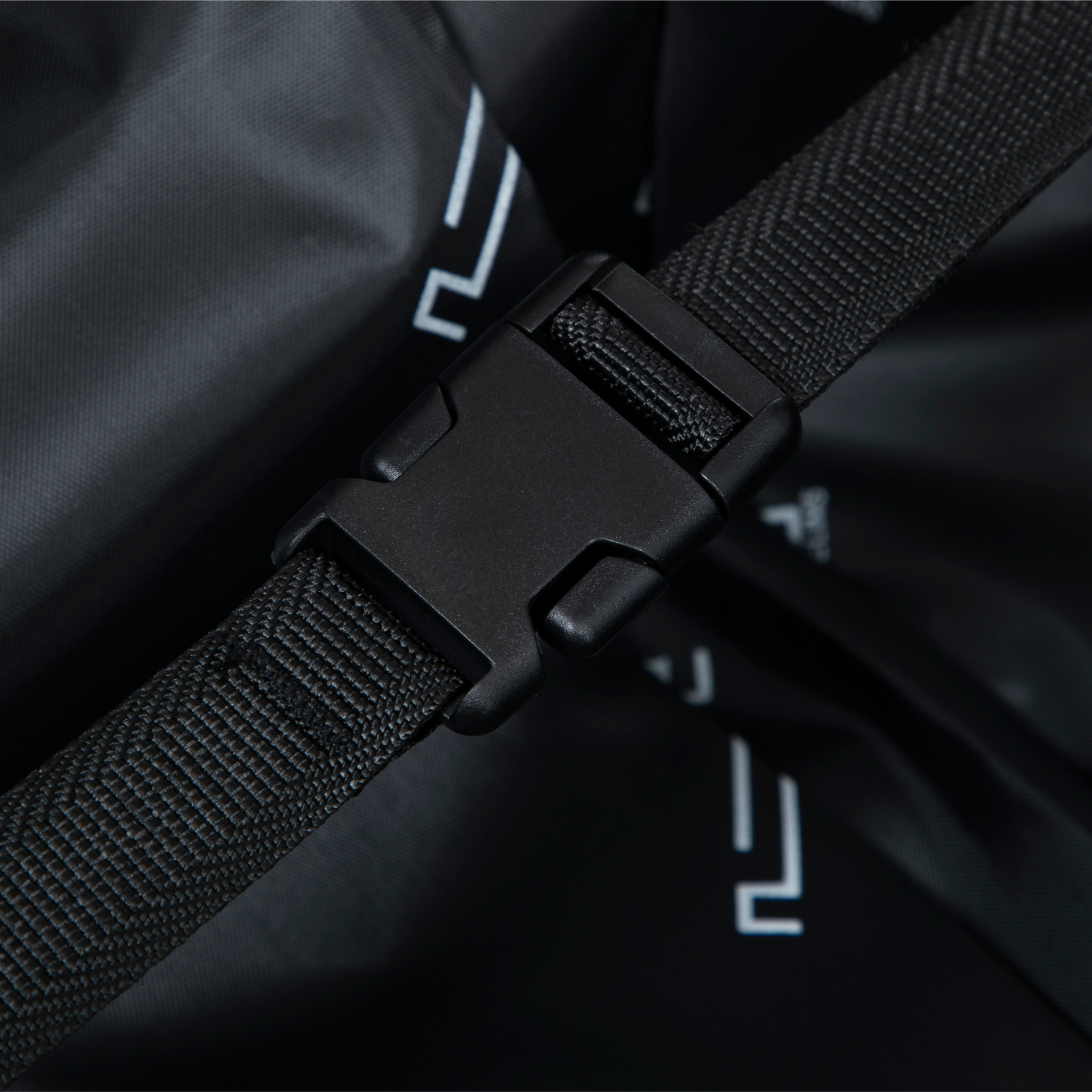 Valise Grande XL Trunk rigide – 80 x 43 x 35 cm – Serrure TSA