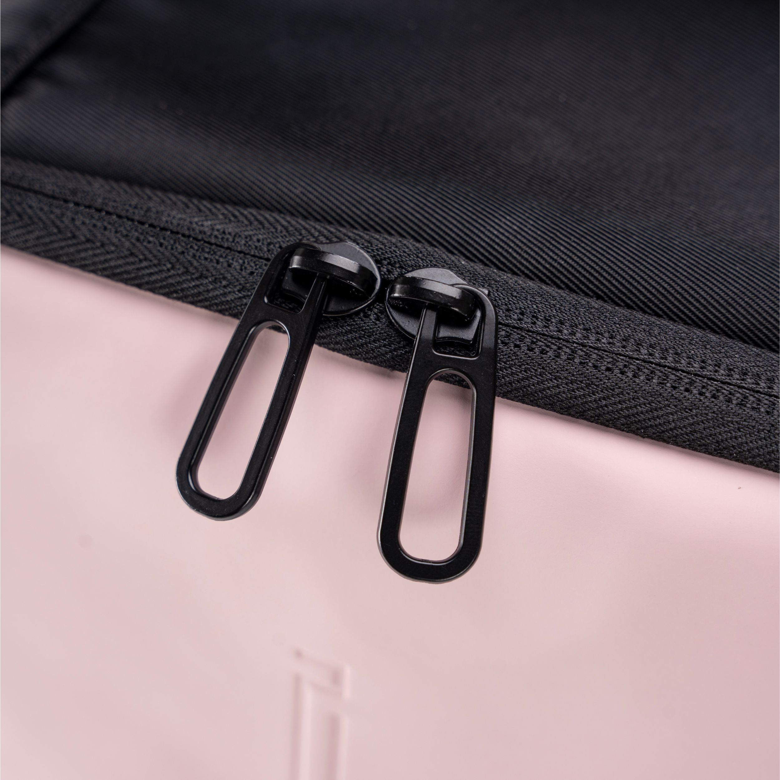 Sac à dos Sous Vide 40x30x20 CELIMS - Bagage à Main - Imperméable - Rose