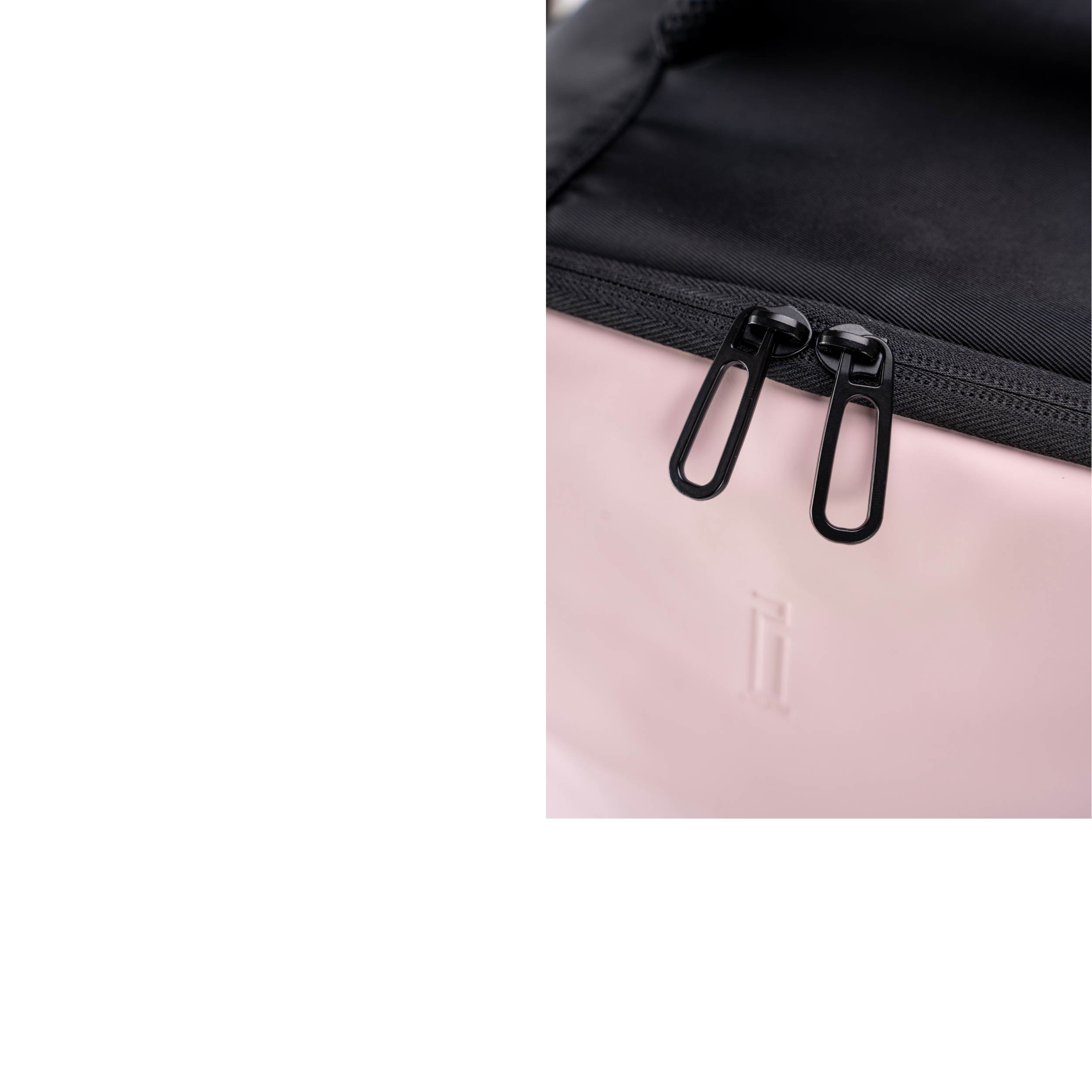 Sac à dos 40x30x20 CELIMS - Bagage à Main - Imperméable - Noir